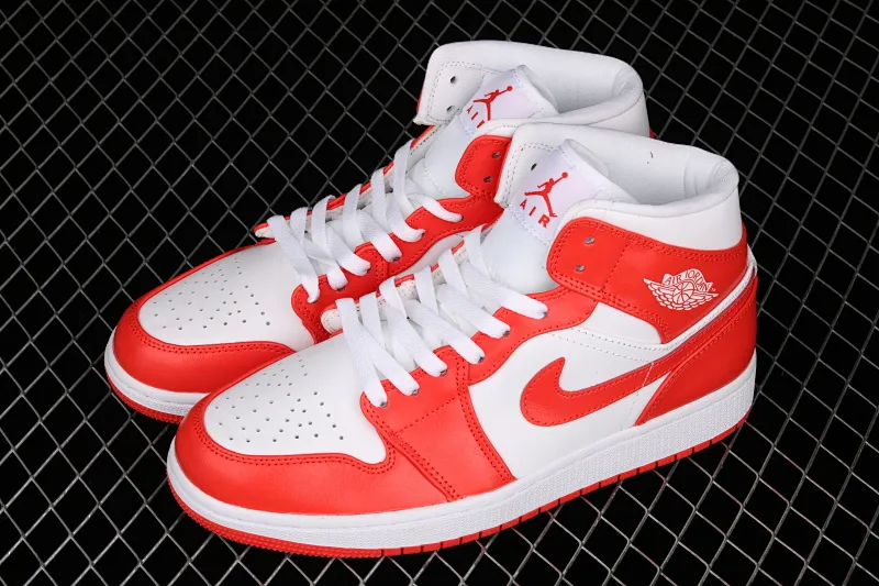 All Categories Air Jordan Jordan Series Basketball Shoes Air Jordan 1 Mid Air Jordan 1 Mid AJ1 Joe 1 White Orange Mid-top Versatile Casual Sports Shoes BQ6472-116